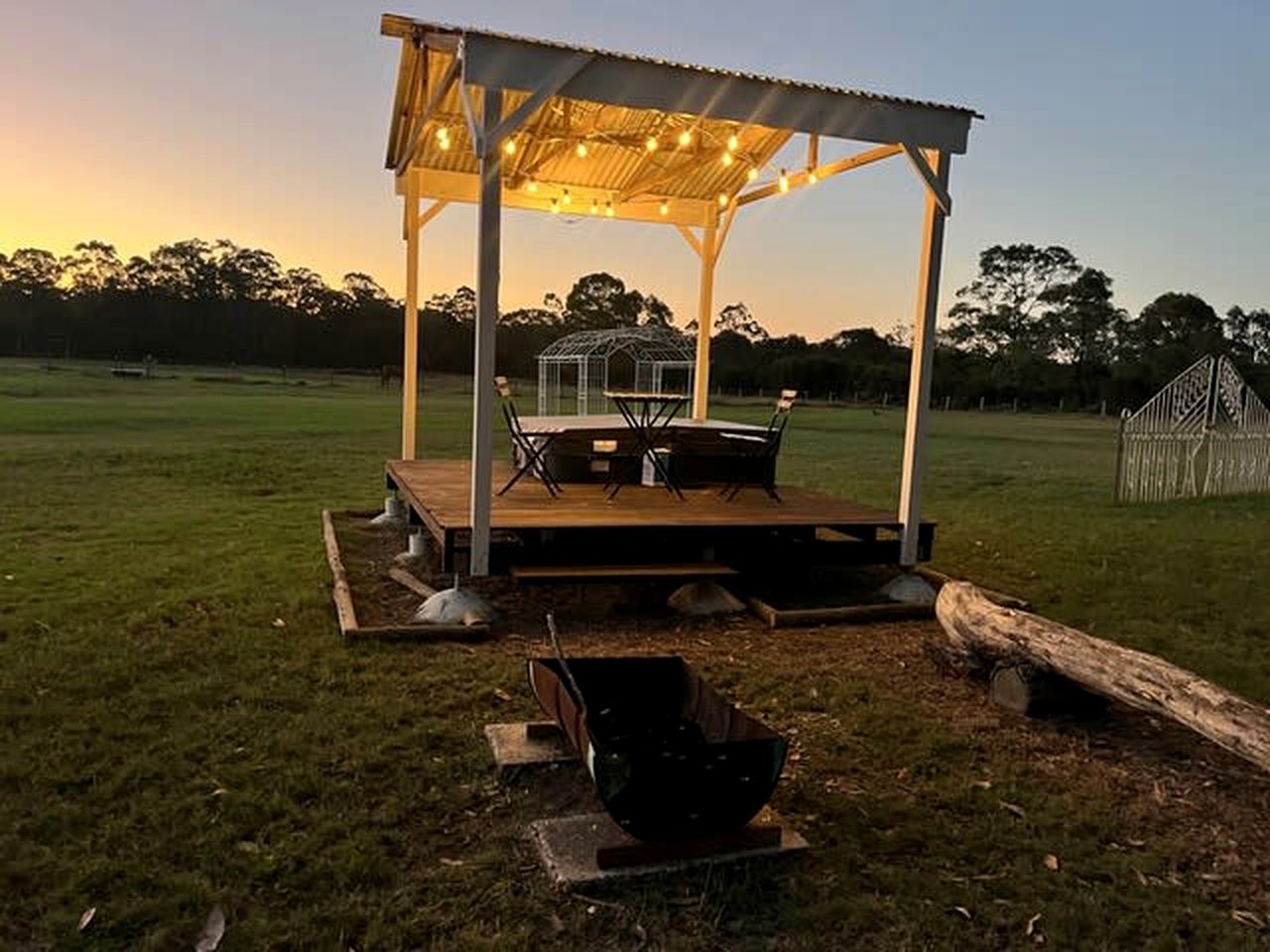 Tiny House Glamping in New South Wales near Werakata National Park