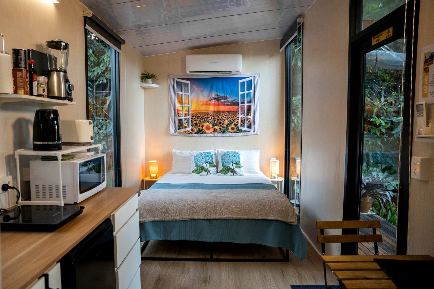 Tiny House with Outstanding Landscape Views in Mena Creek, Queensland