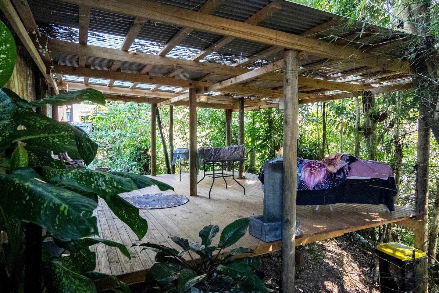 Tiny House with Outstanding Landscape Views in Mena Creek, Queensland