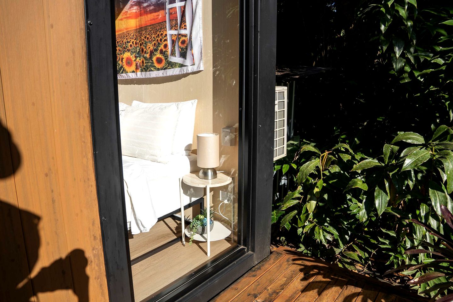 Tiny House with Outstanding Landscape Views in Mena Creek, Queensland