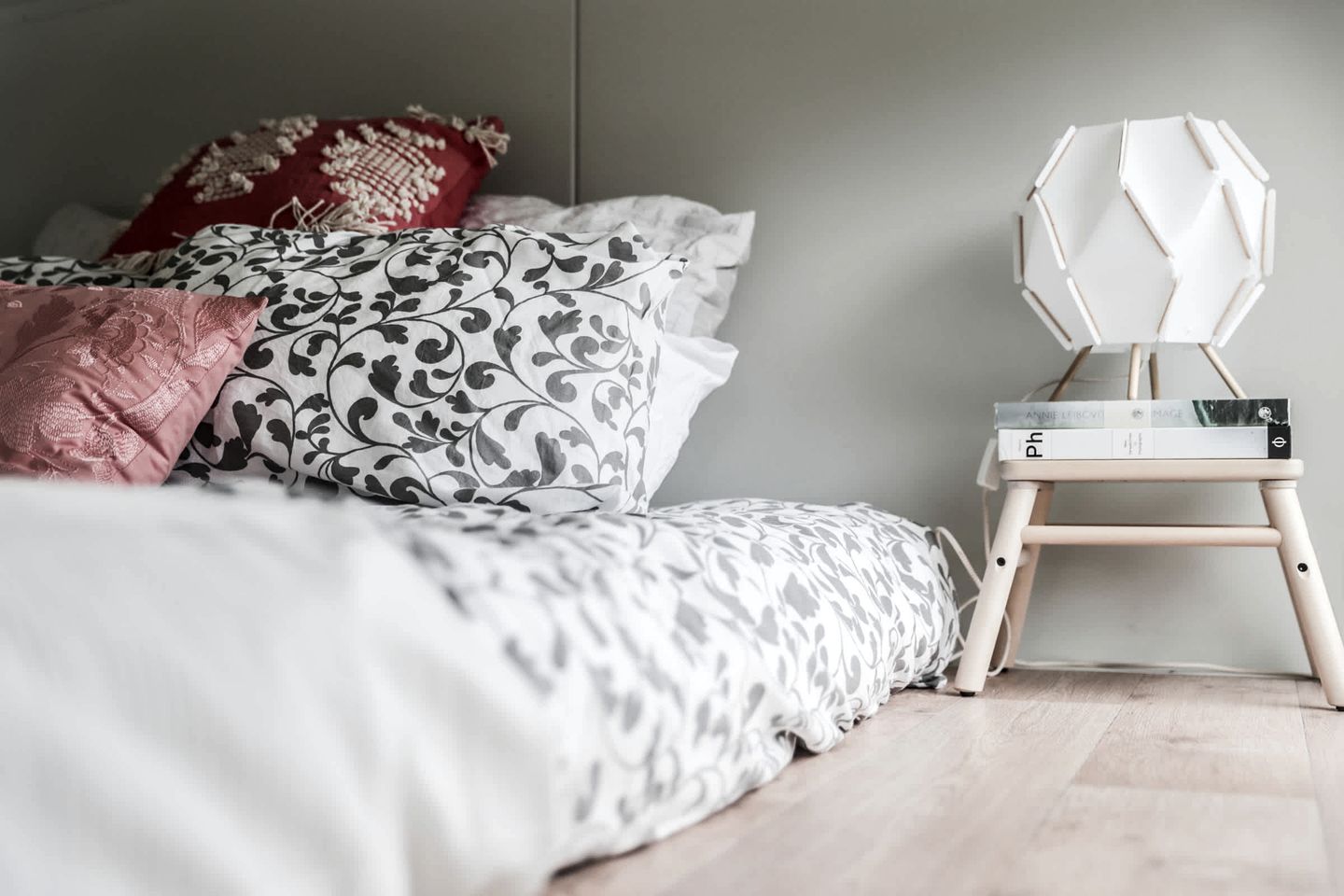 Peaceful Tiny House Rental on a Horse Farm for Glamping near Canberra