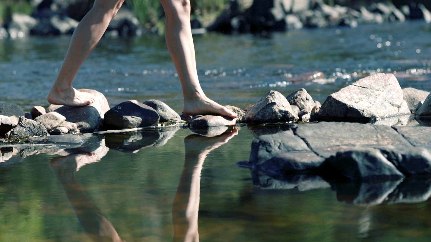 Peaceful Tiny House Rental on a Horse Farm for Glamping near Canberra