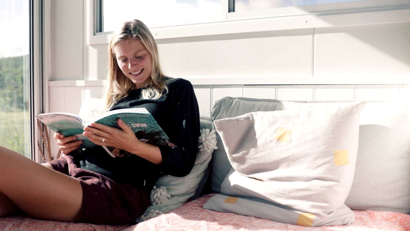 Peaceful Tiny House Rental on a Horse Farm for Glamping near Canberra