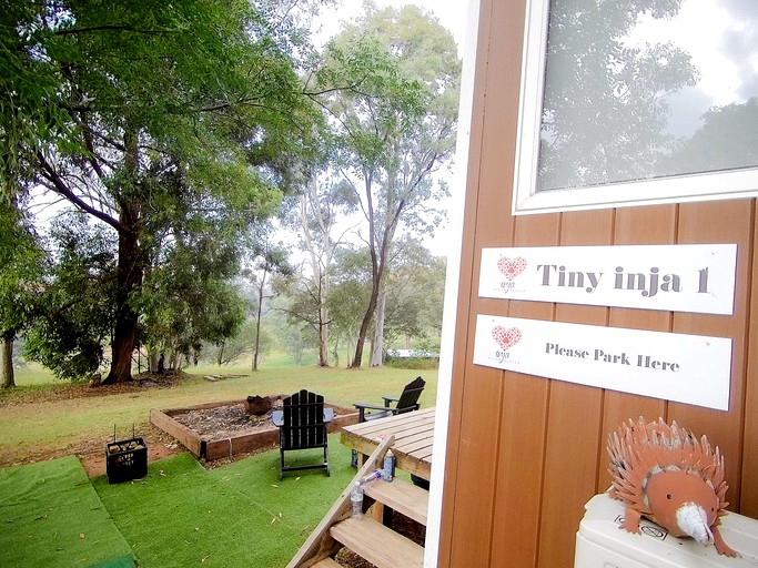 Tiny Houses (Australia, Comleroy, New South Wales)