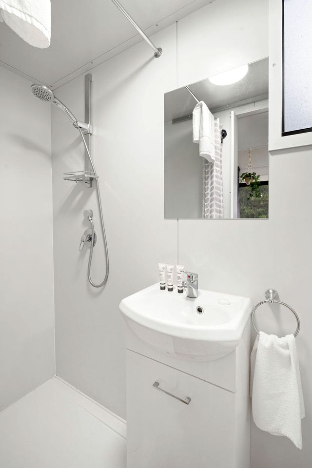 Peaceful Tiny House Rental for Glamping in New South Wales