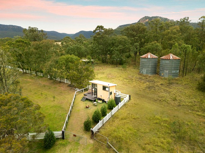 Tiny Houses (Australia, Broke, New South Wales)