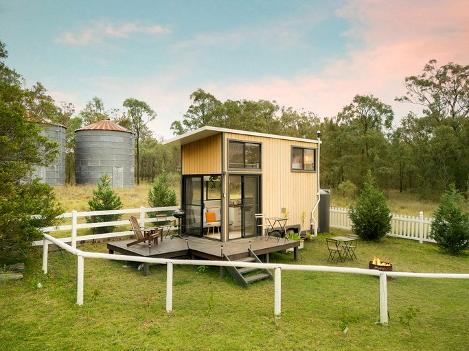 Tiny Houses (Australia, Broke, New South Wales)