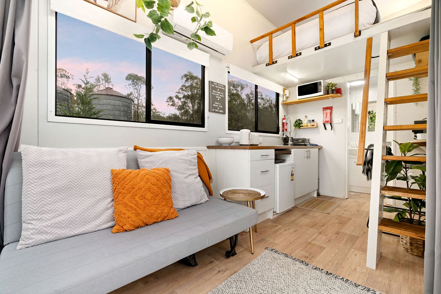 Peaceful Tiny House Rental for Glamping in New South Wales