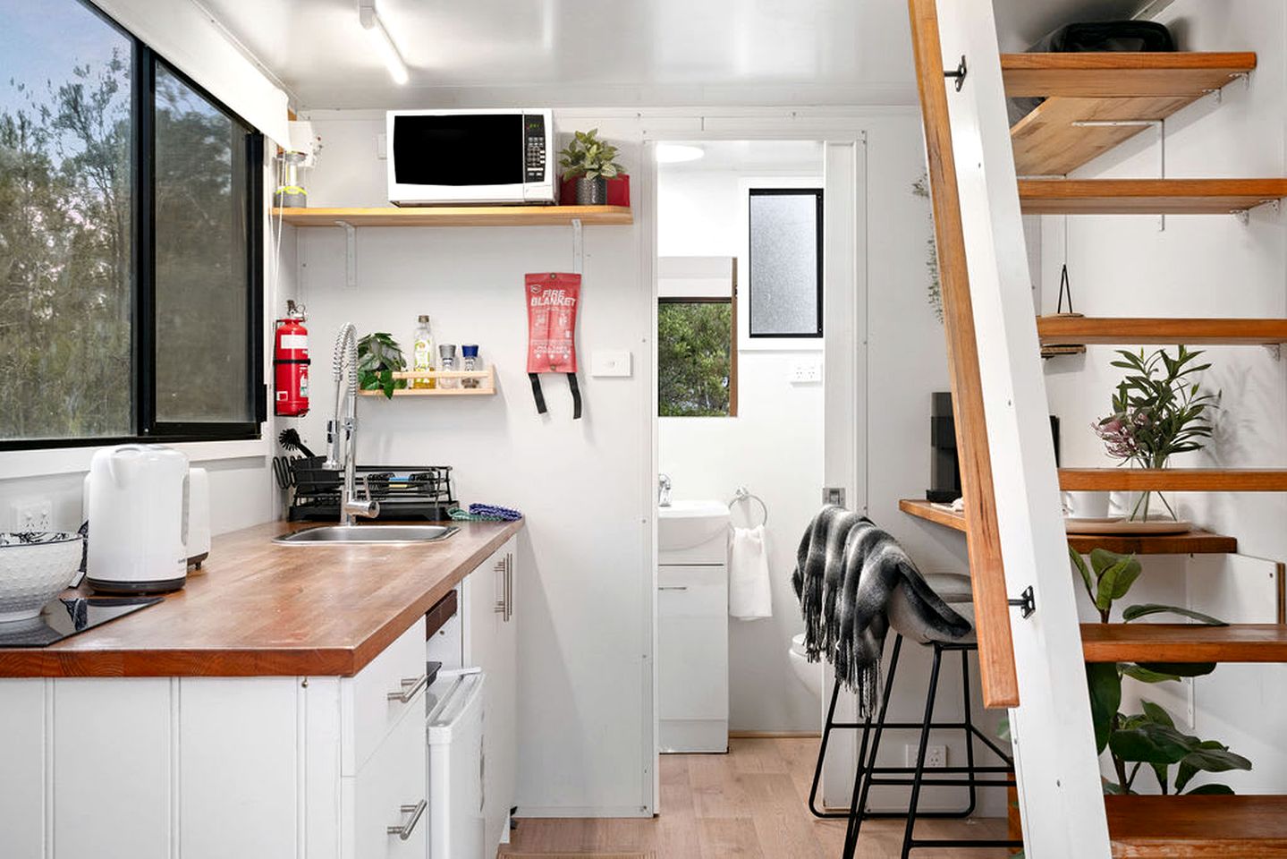 Peaceful Tiny House Rental for Glamping in New South Wales