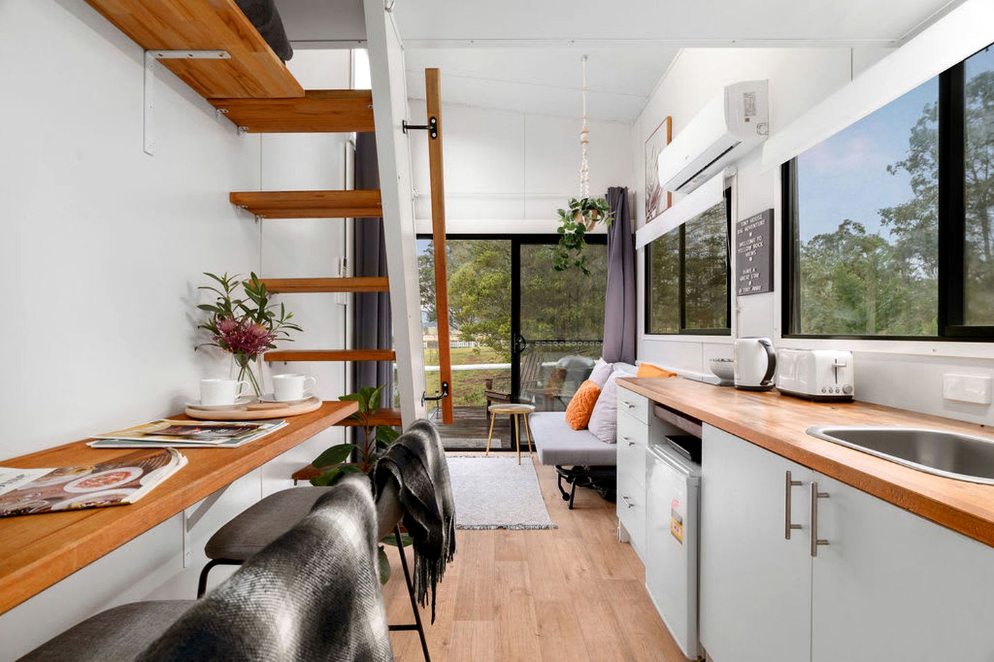 Peaceful Tiny House Rental for Glamping in New South Wales