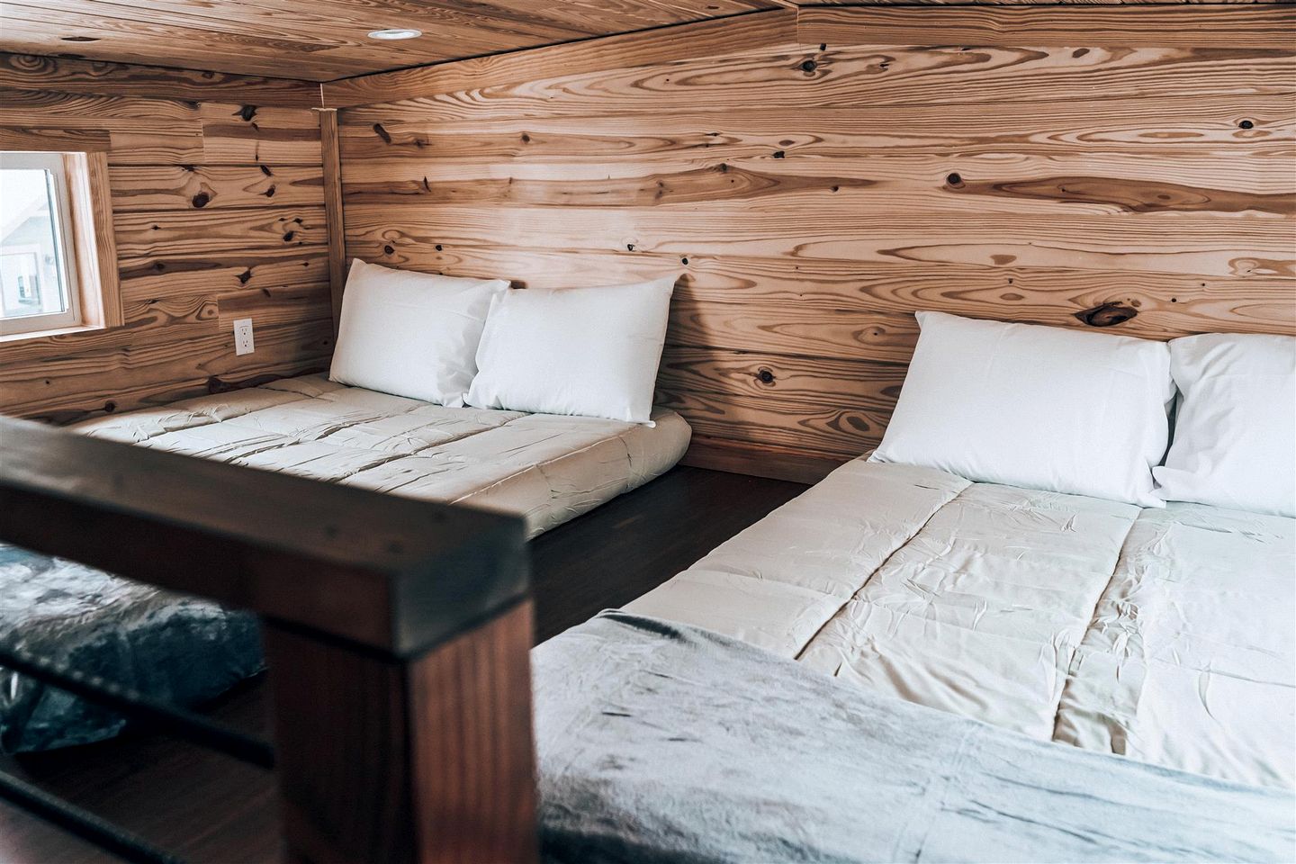 Impressive Tiny House Rental for Great Mountain Getaways in Colorado