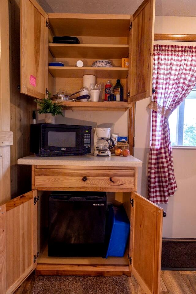 Peaceful Tiny House in the Mountains near Seneca Rocks, West Virginia