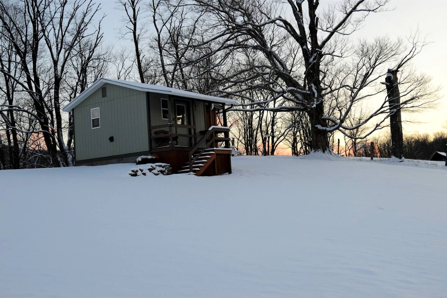 Peaceful Tiny House in the Mountains near Seneca Rocks, West Virginia
