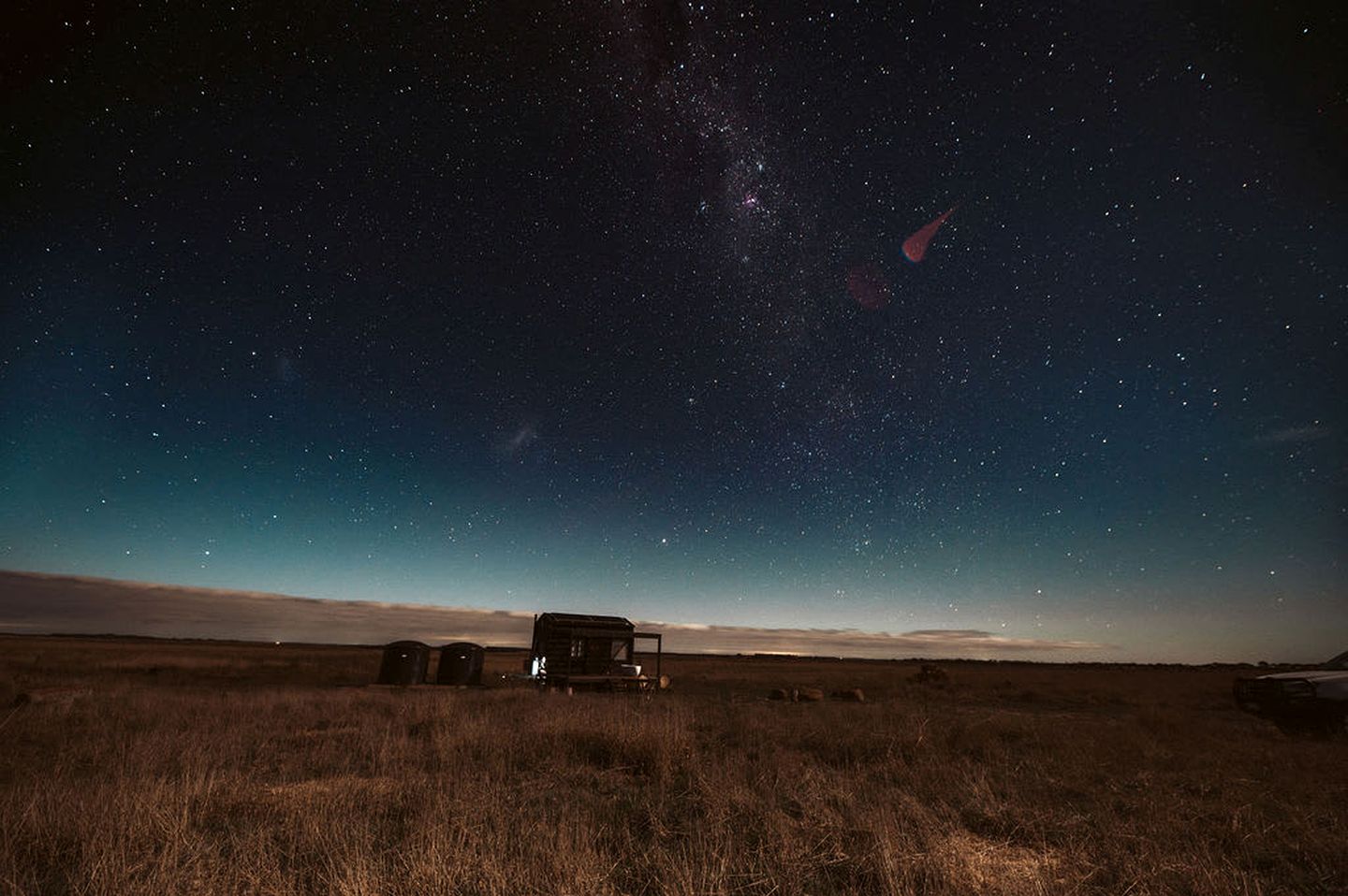 Private Tiny Retreat with Outdoor Bath and Fire Pit in Victoria