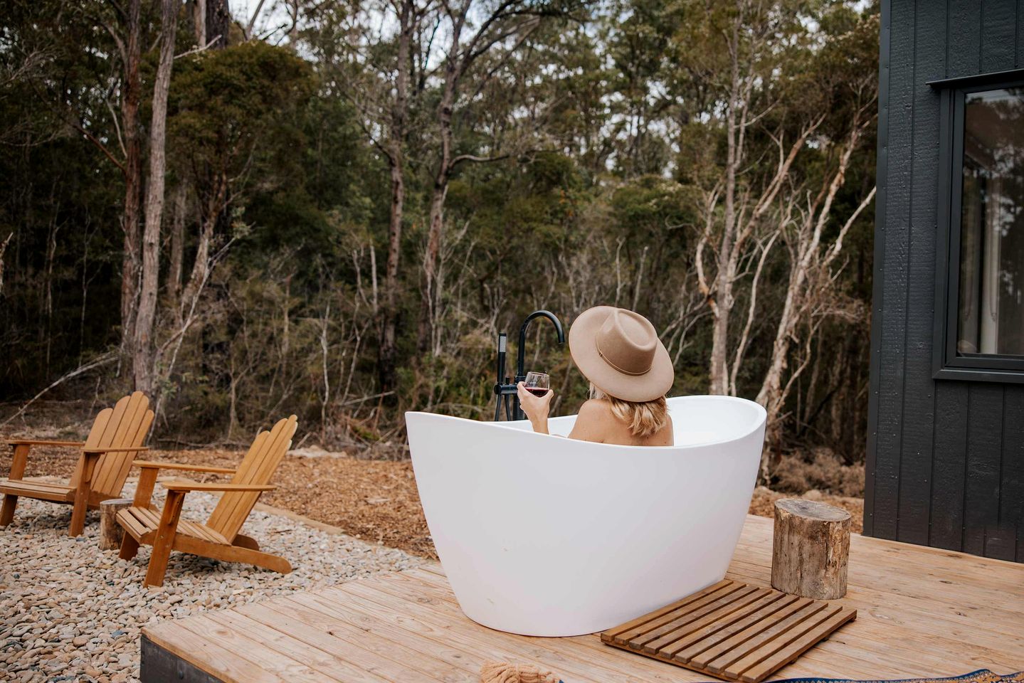 Secluded Coastal Tiny Home with Outdoor Bathtub near Hyams Beach, Jervis Bay New South Wales