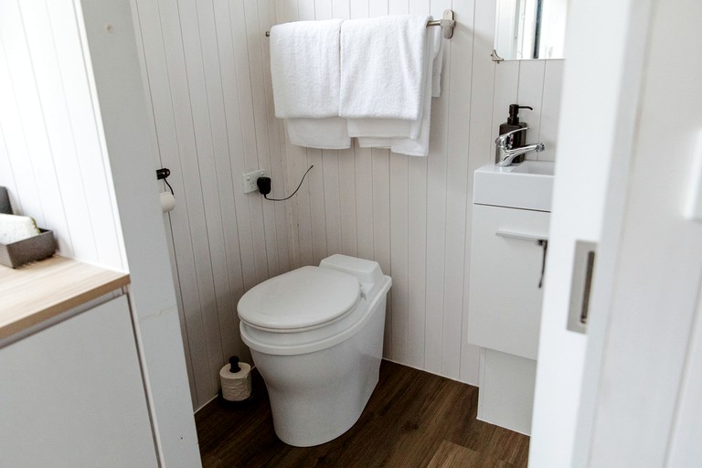 Vacation Rentals (Australia, --, --)