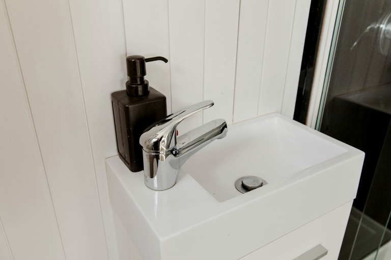 Vacation Rentals (Australia, --, --)