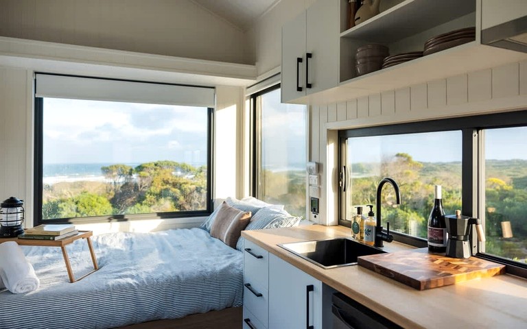 Tiny Houses (Australia, Loorana, Tasmania)