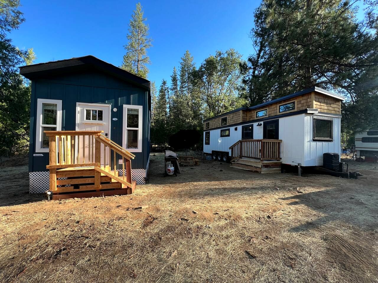 Cozy Modern Tiny Retreat with Yoga Dome, Garden, and Stargazing in Groveland, California