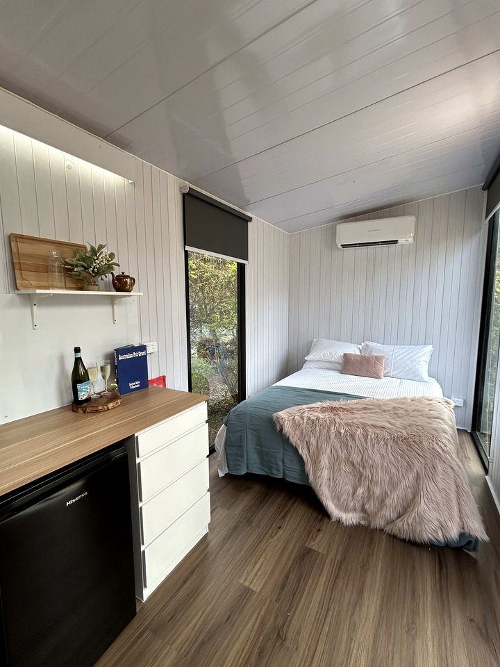 Amazing Tiny House with Fire Pit in Greens Creek, Queensland