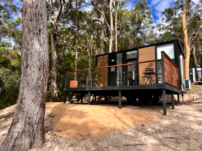 Cute Tiny House Glamping Site on the Gold Coast for Romantic Stays in Queensland, Australia