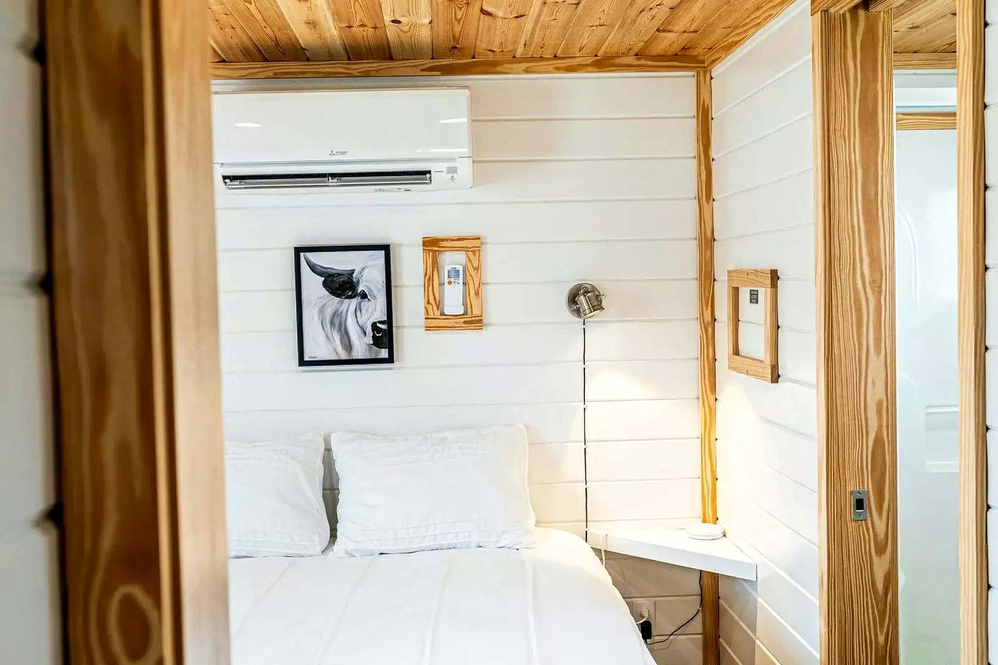 Charming and Modern Tiny Home Escape with Resort Amenities and Pool Near Fredericksburg, TX