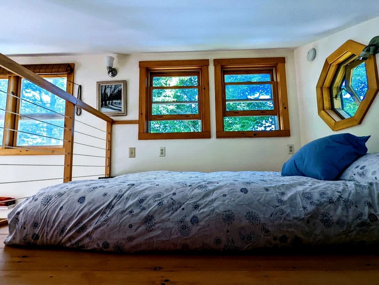 Cute Tiny Beach House with Amazing Bay Views and Private Beach in Trenton, Maine
