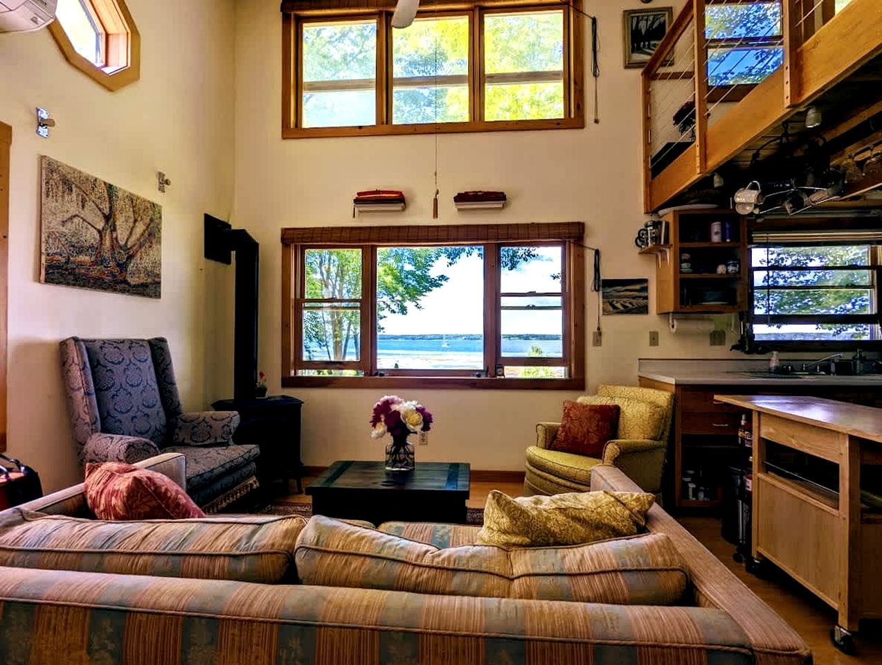 Cute Tiny Beach House with Amazing Bay Views and Private Beach in Trenton, Maine