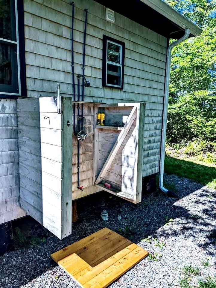 Cute Tiny Beach House with Amazing Bay Views and Private Beach in Trenton, Maine