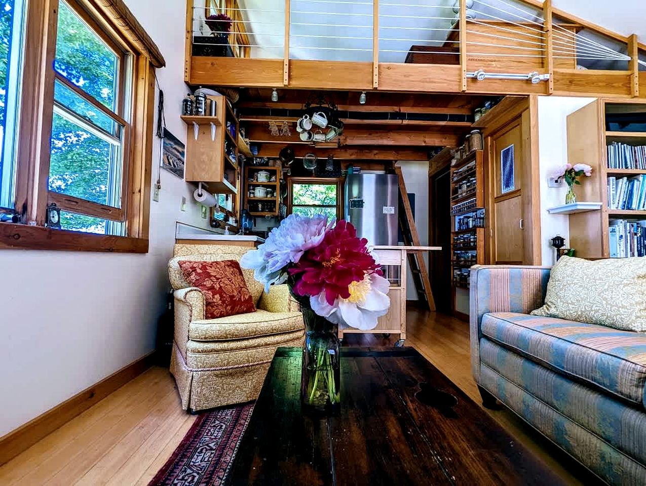 Cute Tiny Beach House with Amazing Bay Views and Private Beach in Trenton, Maine