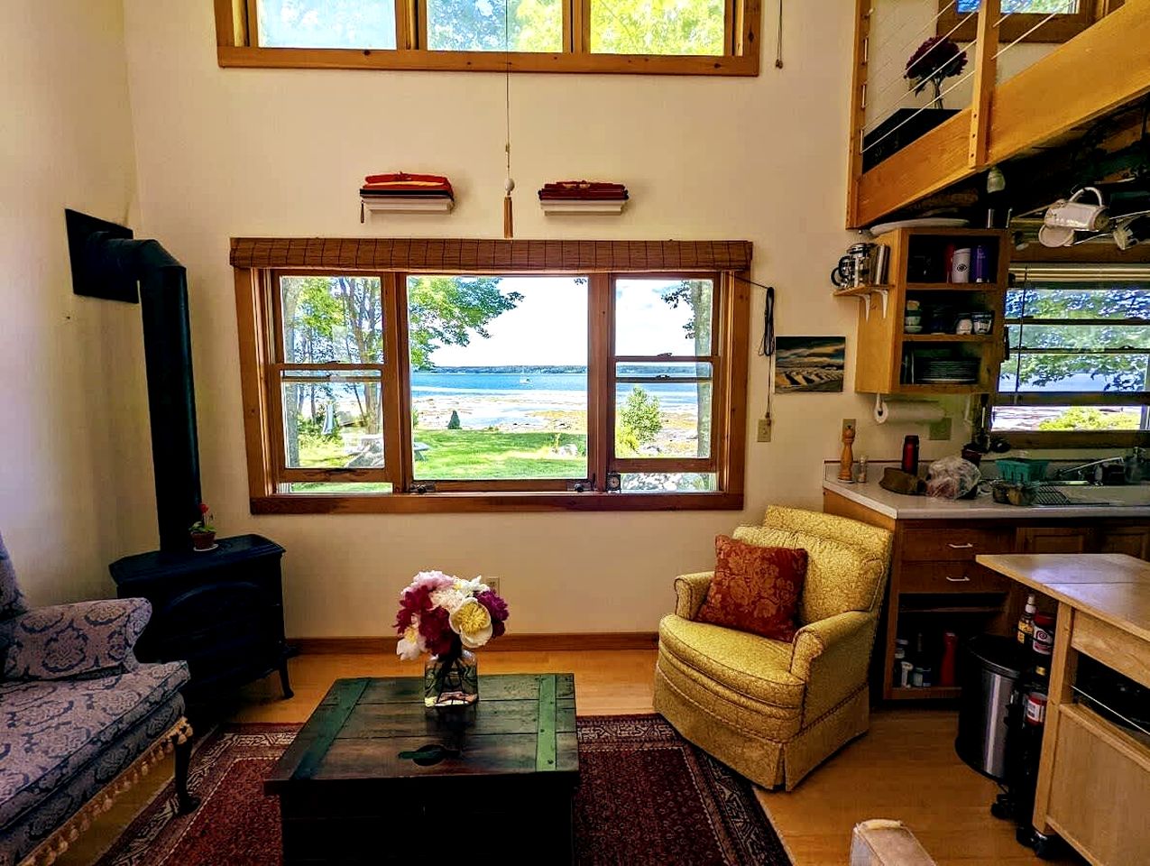 Cute Tiny Beach House with Amazing Bay Views and Private Beach in Trenton, Maine