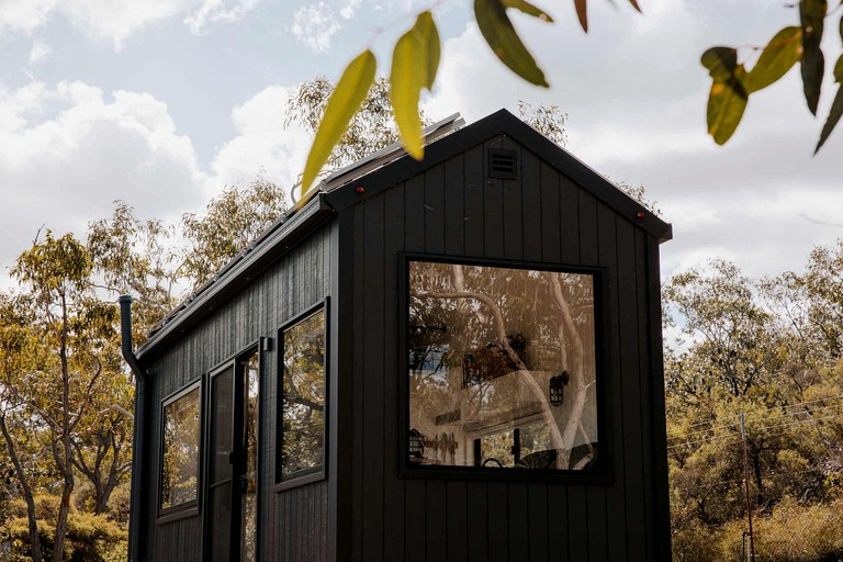 Magical Tiny Home Stay with Wildlife Encounters near Berowra, New South Wales