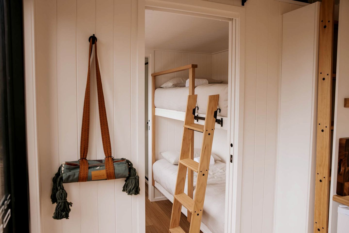 Secluded Tiny Homes with Wildlife Encounters near Sanctuary in Victoria