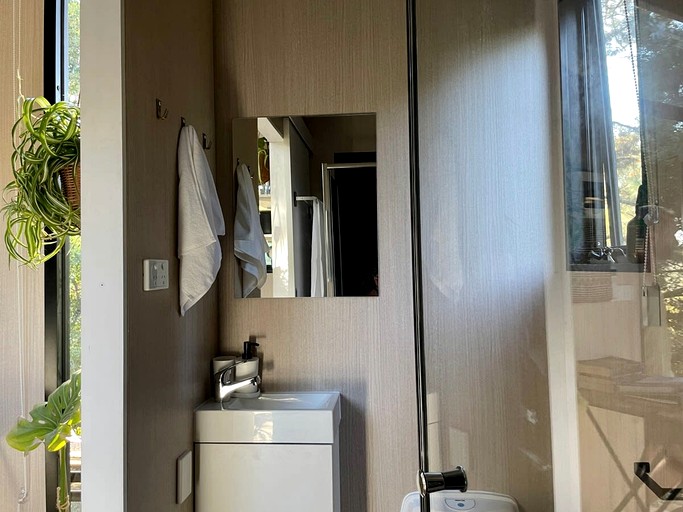 Tiny Houses (Australia, Daylesford, Victoria)