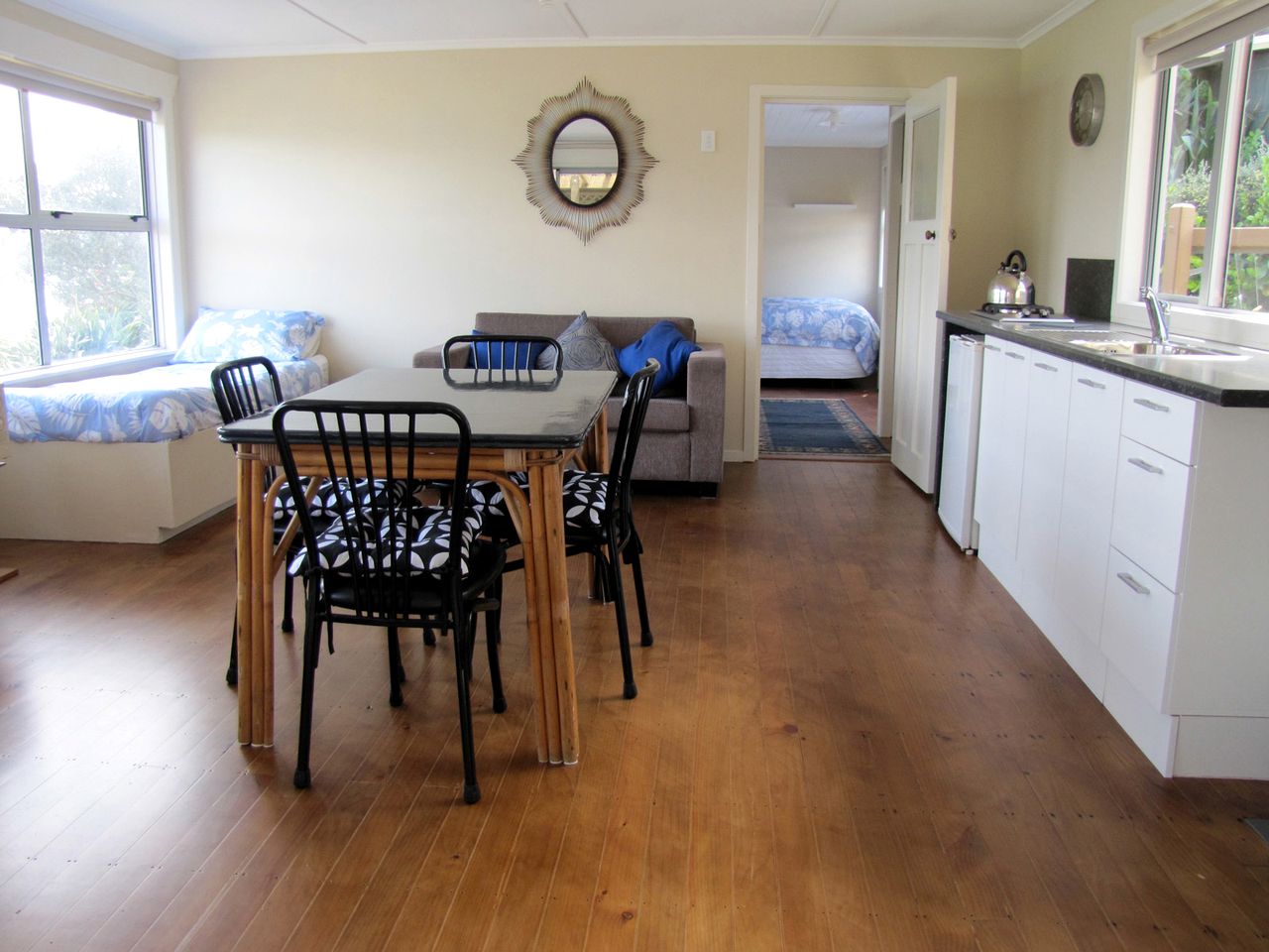 Inviting Waterfront Cottage on Great Barrier Island, New Zealand