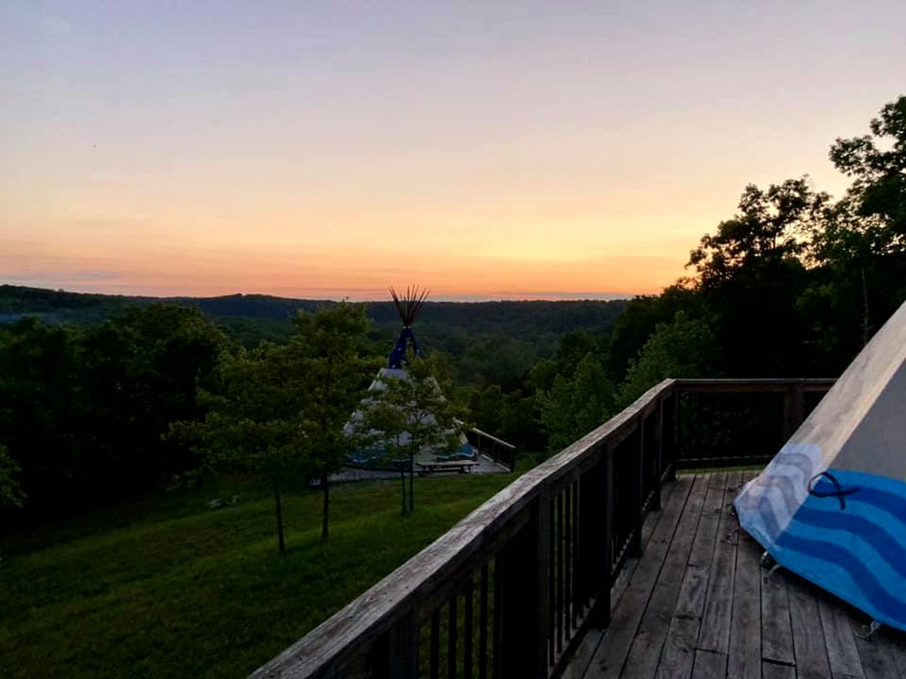 Rustic Scenic Tipi Glamping with Private River Access near Big Niangua River, Macks Creek, Missouri