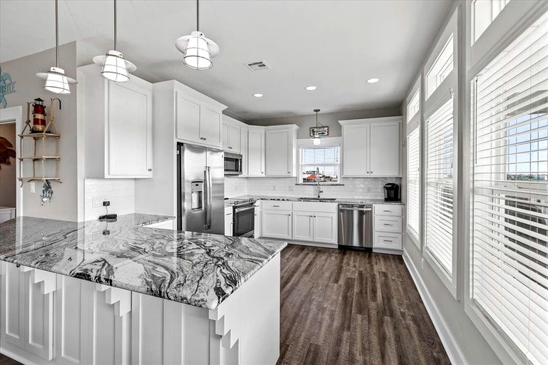 Floating Homes (United States of America, Crystal Beach, Texas)