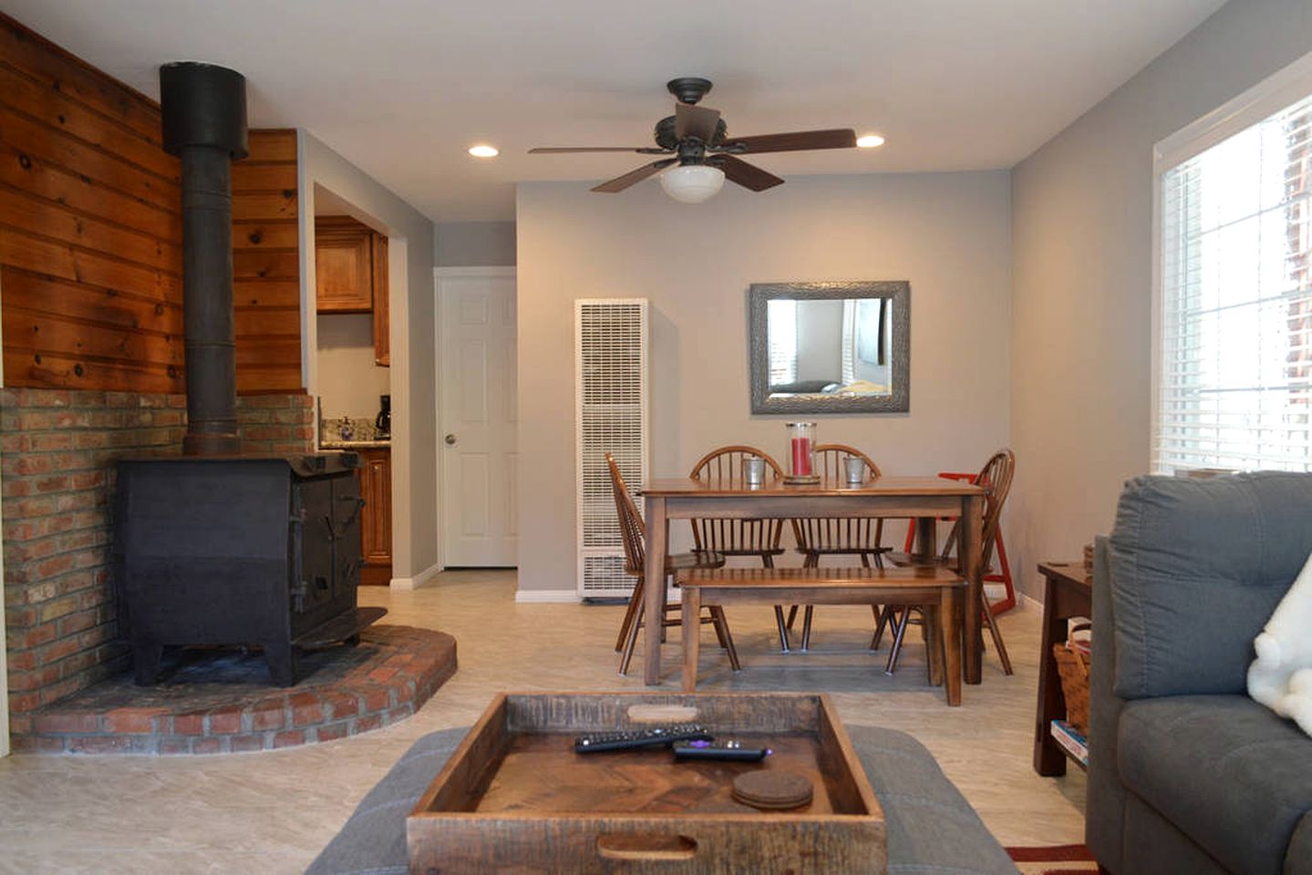 Inexpensive Cabin Rental by Green Valley Lake near Running Springs, California