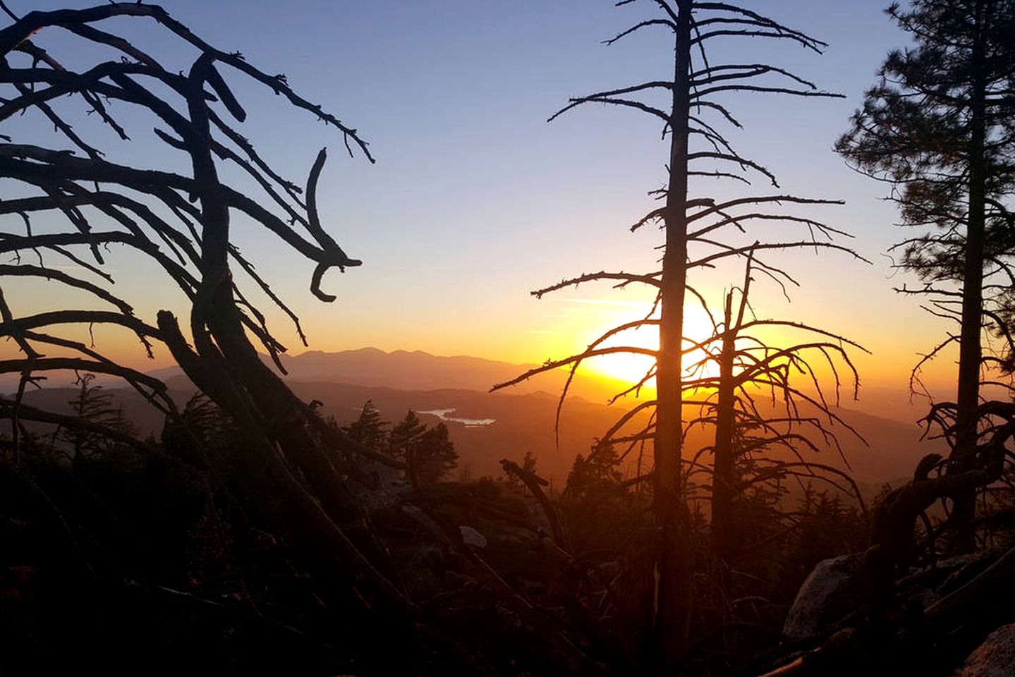 Inexpensive Cabin Rental by Green Valley Lake near Running Springs, California