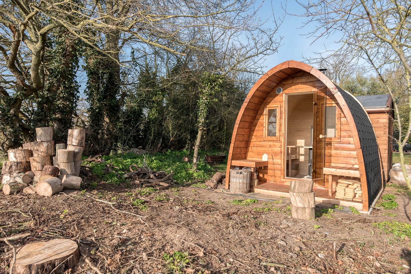 Wangford Glamping Cottage, Perfect for a Countryside Holiday in Suffolk