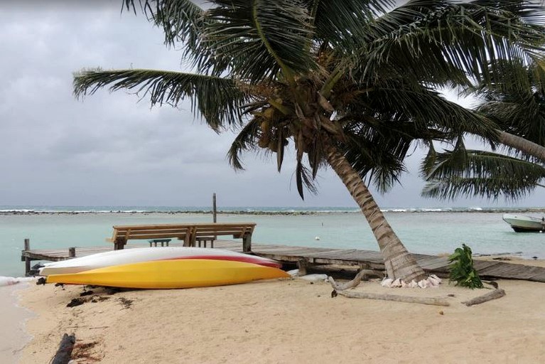 Cabins (Tobacco Caye, Stann Creek District, Belize)