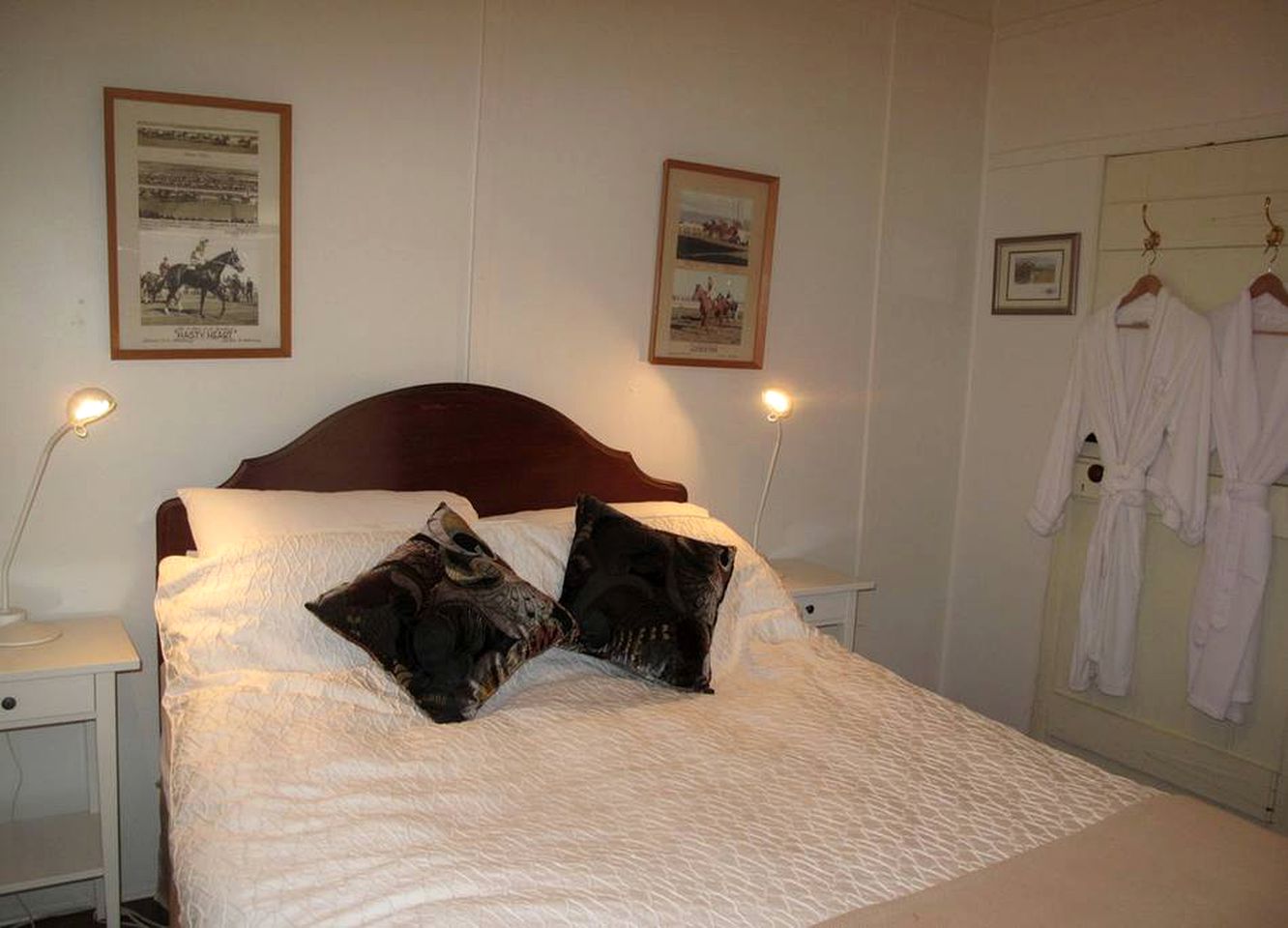 Idyllic Cottage Rental for Cozy Getaway near the Coonawarra Wine Region in Victoria