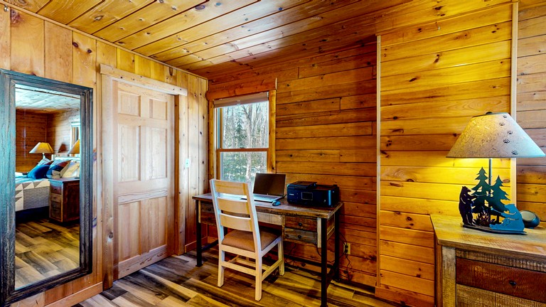 Cabins (United States of America, Rockwood, Maine)