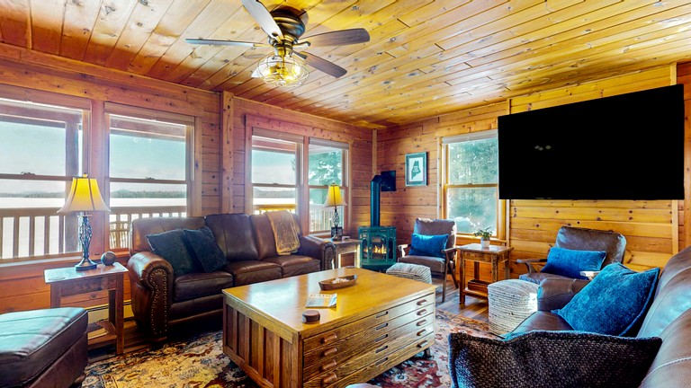 Cabins (United States of America, Rockwood, Maine)