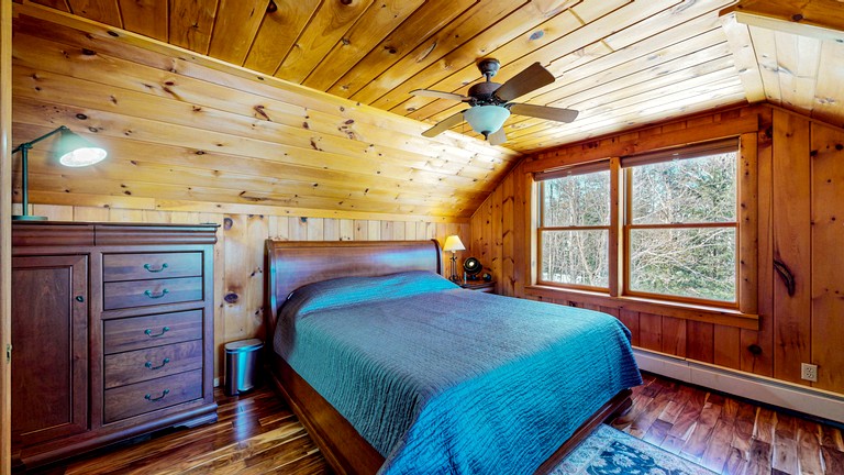 Cabins (United States of America, Rockwood, Maine)