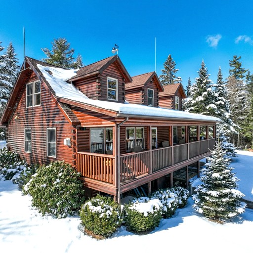 Cabins (United States of America, Rockwood, Maine)