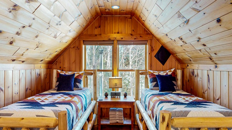 Cabins (United States of America, Rockwood, Maine)