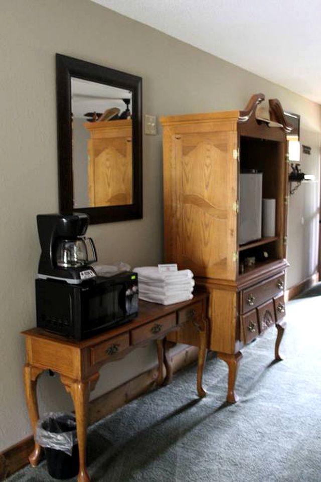 Charming Vacation Rentals on a 1200-Acre Farm near Guntersville Lake, Alabama