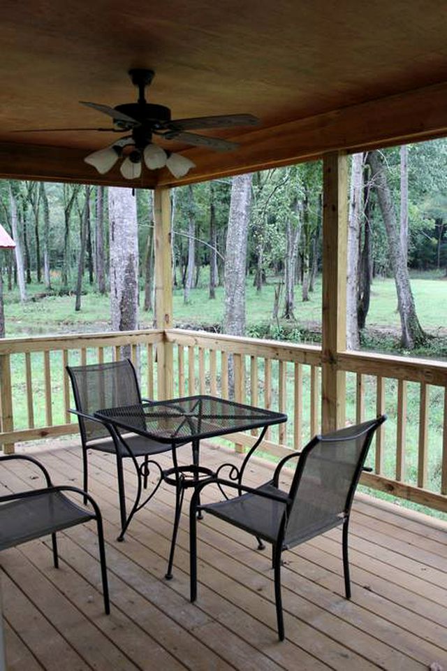 Charming Vacation Rentals on a 1200-Acre Farm near Guntersville Lake, Alabama