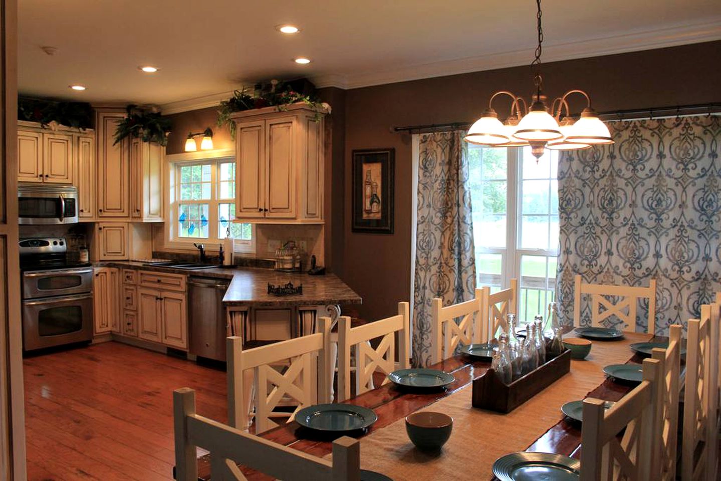 Spacious Cottage Rental with Saltwater Swimming Pool near Arab, Alabama